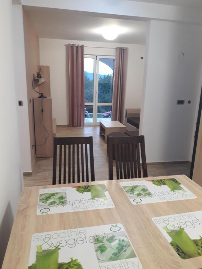 Apartmani Andrea Herceg Novi Ngoại thất bức ảnh